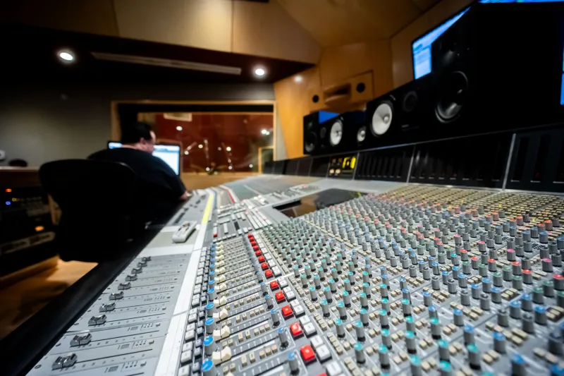 You Feel It Before You Hear It: The Hidden Audio Engineering Behind Every Emotional Scene
